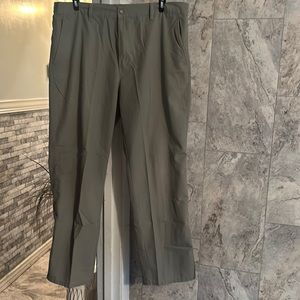 Used men’s size 36x31 gray puritan pants